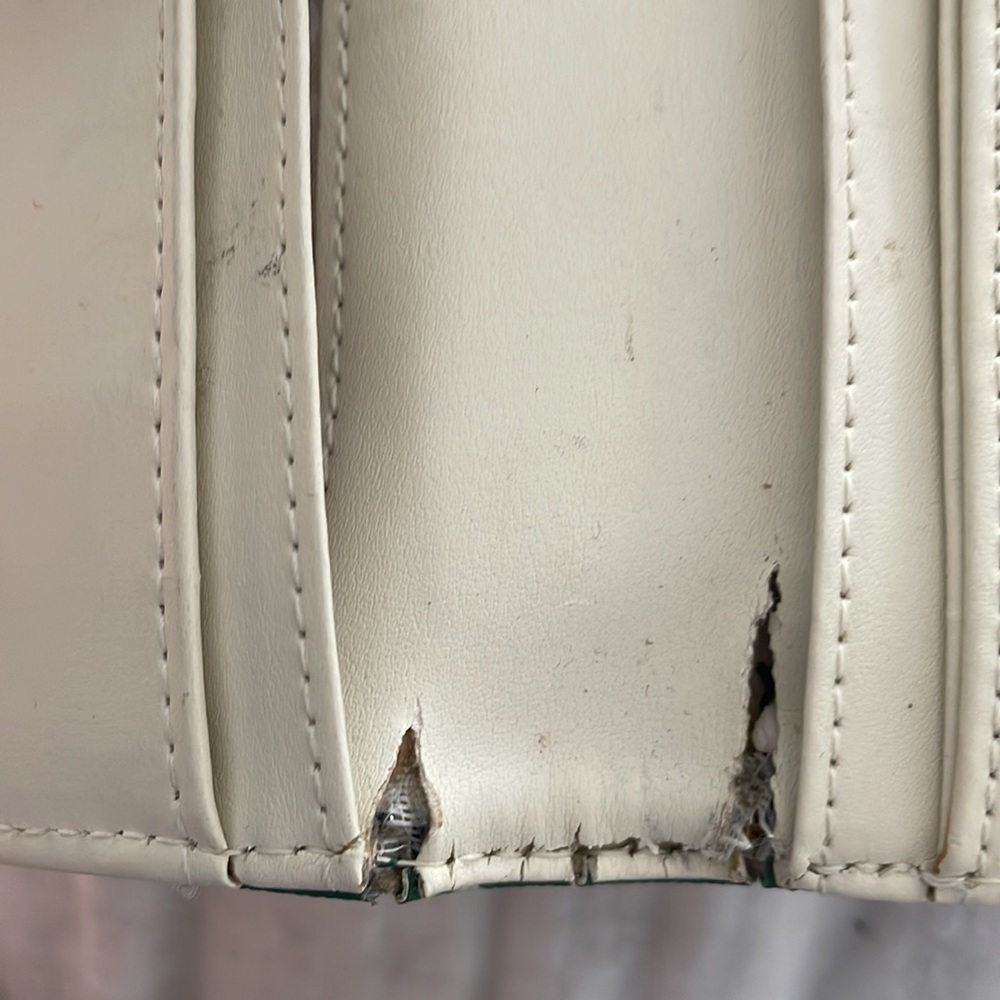 Kate Spade Wallet - Picture 5 of 5